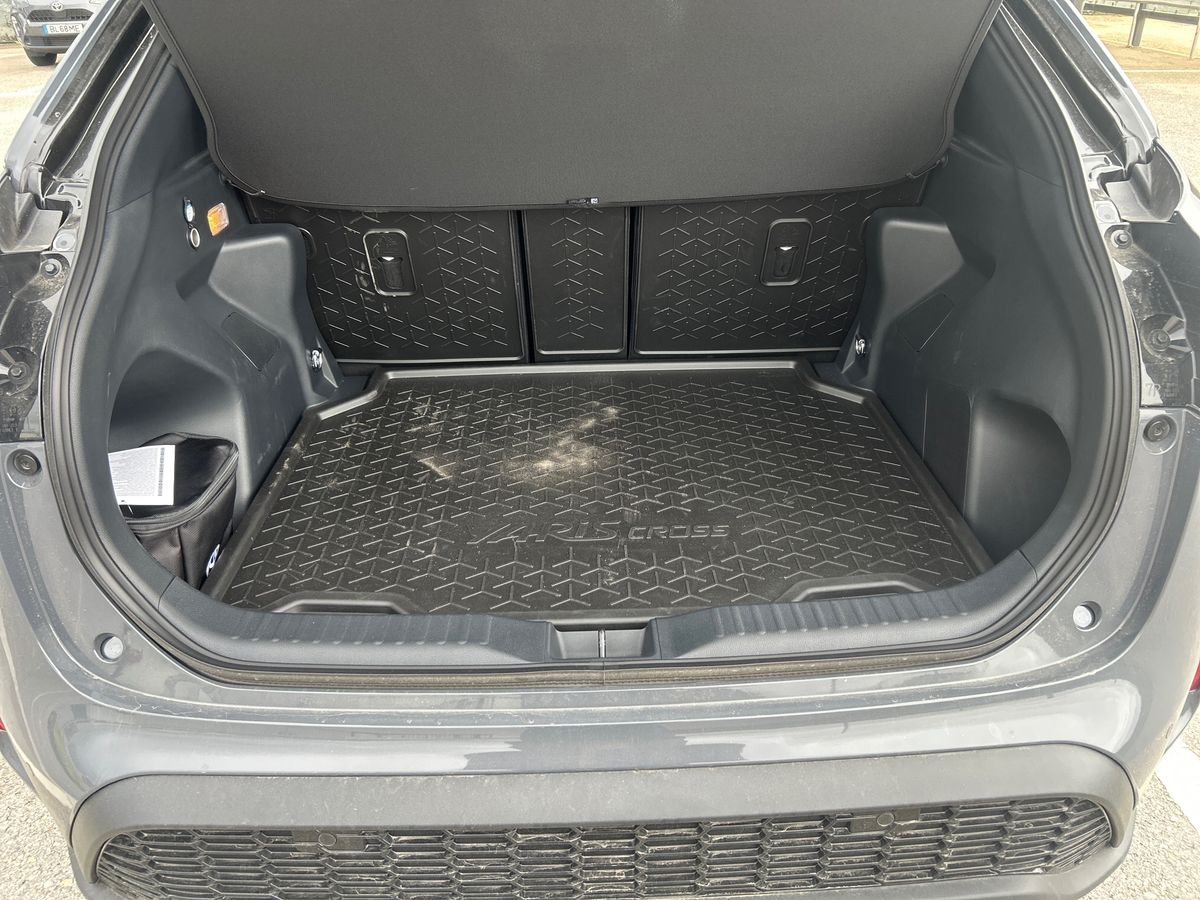 TOYOTA YARIS CROSS Yaris Cross 1.5 Hybrid 130 GR Sport