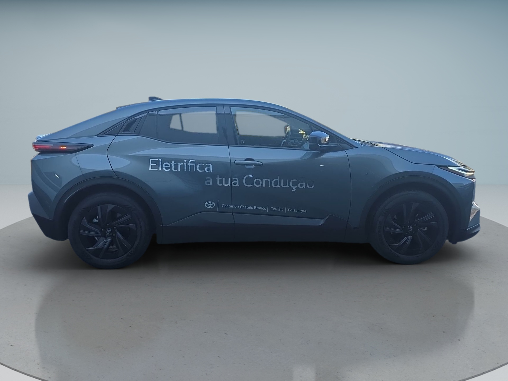 TOYOTA TOYOTA C-HR+ Toyota C-HR+ BEV 77kWh Premium