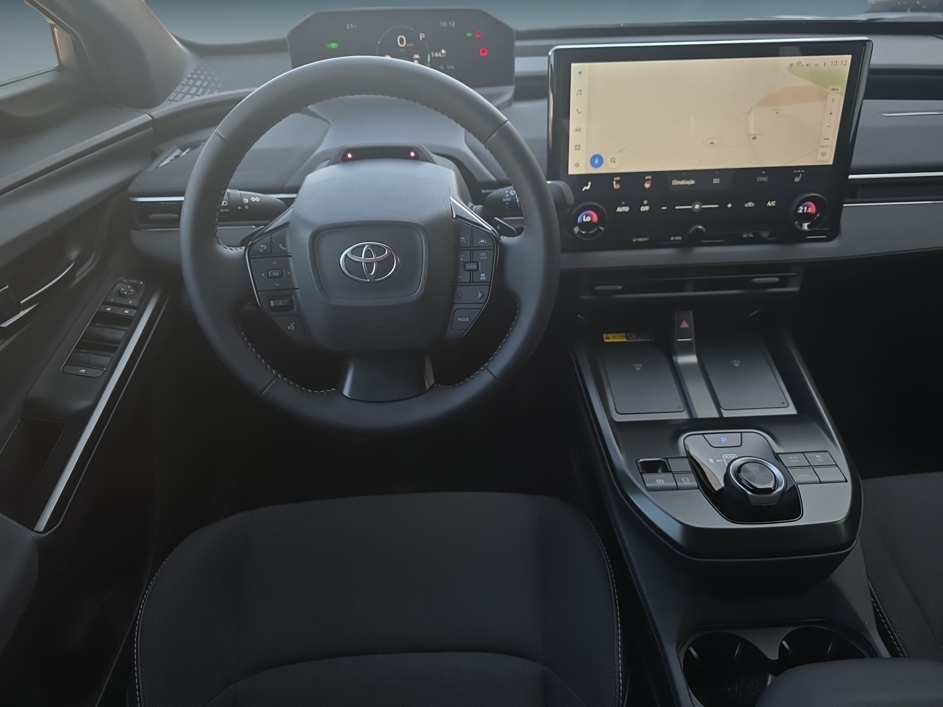 TOYOTA TOYOTA C-HR+ Toyota C-HR+ BEV 77kWh Premium