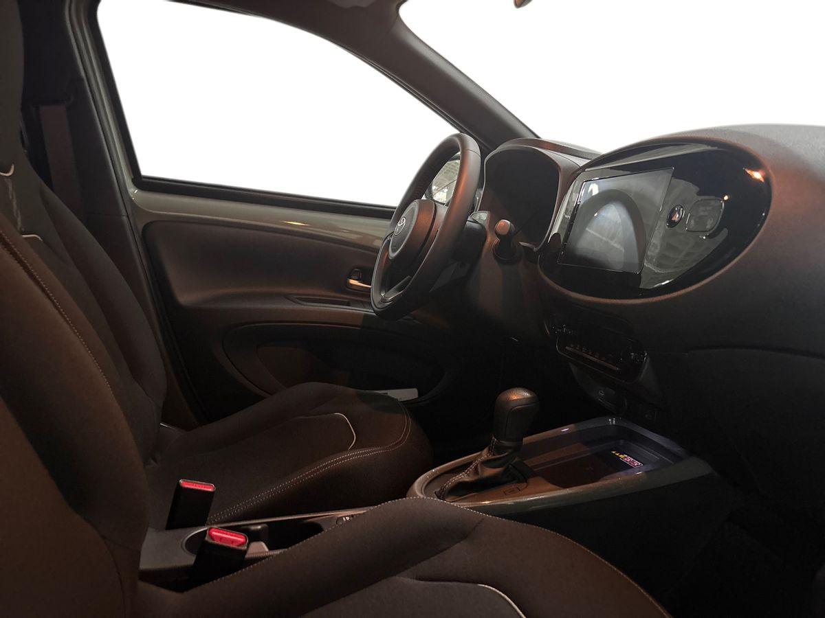 TOYOTA AYGO X Aygo X Hybrid 115 Pulse